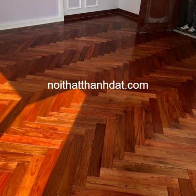 Sàn gỗ tự nhiên ghép xương cá cho biệt thự
